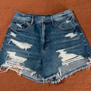 American Eagle Highest Rise ‘90s Boyfriend Shorts